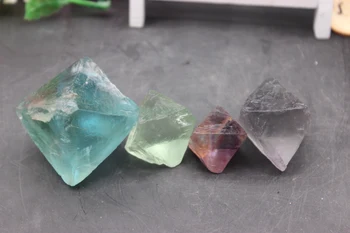 4 БР 175 грама проби шестиугольного флуорит естествен кварцов кристал, за зарастване на